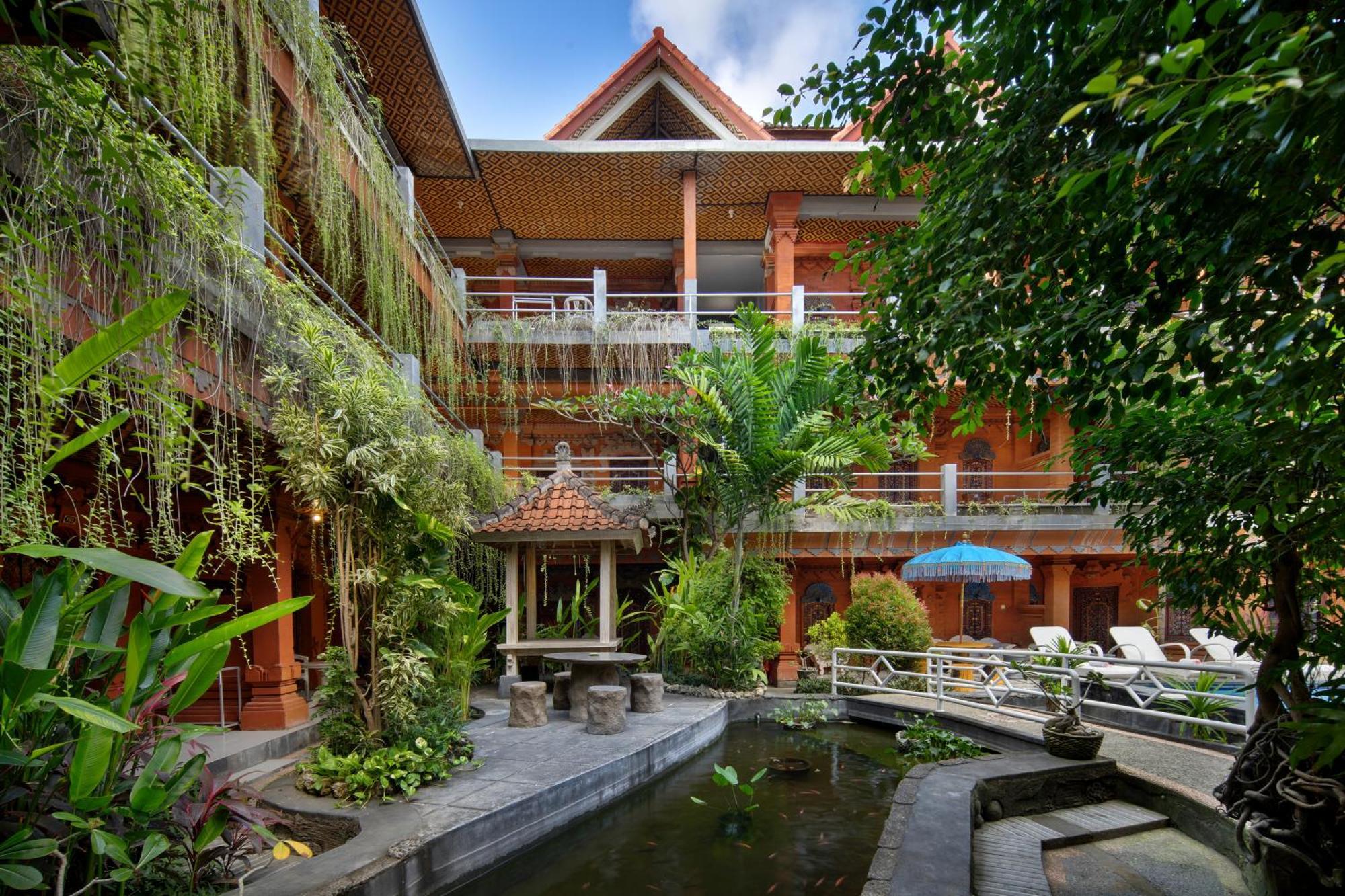 Hotel Lumbung Sari Legian Экстерьер фото